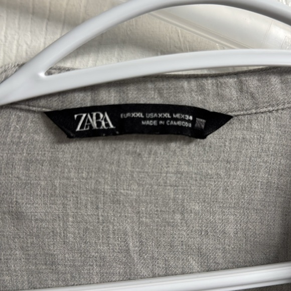 Zara button up - Picture 2 of 2